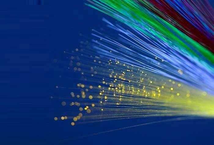 First to develop the 400G large capacity ultra-low loss fiber, and included in the national "Industrial Basis Improvement Engineering" project.